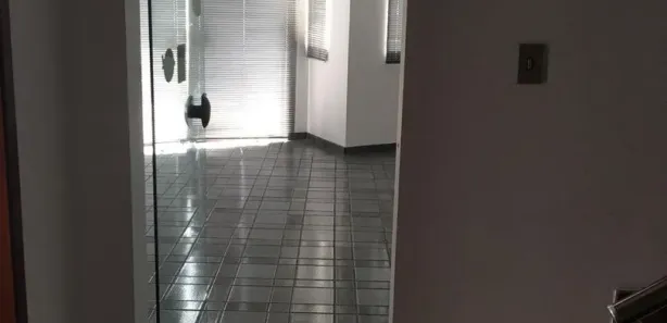 Conjunto Comercial / Sala com 1 Quarto à venda, 239m² no Interlagos, São Paulo