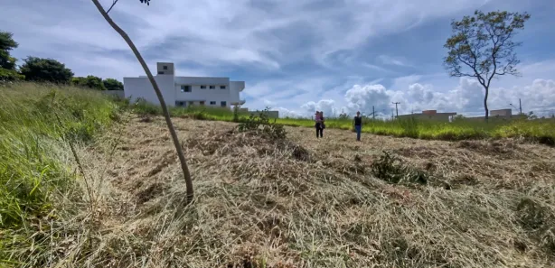 Terreno / Lote / Condomínio à venda, 385m² no Vitória Tennis Residence, Pedro Leopoldo
