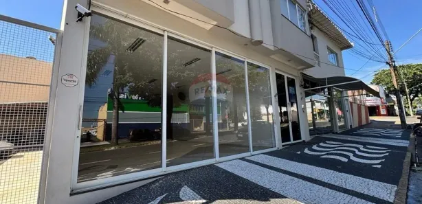 Conjunto Comercial / Sala para alugar, 195m² no Jardim Belvedere, Araras