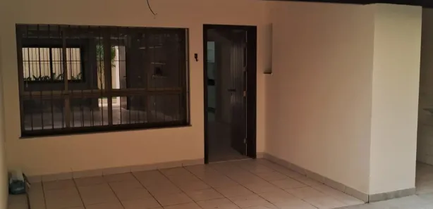 Casa de Condomínio com 3 Quartos à venda, 120m² no Imbuí, Salvador