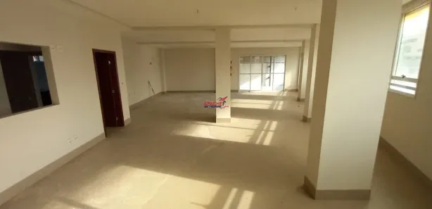 Conjunto Comercial / Sala para alugar, 226m² no Santo Antônio, Viçosa