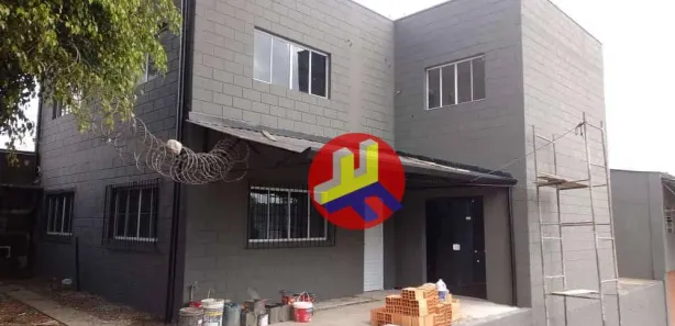 Galpão / Depósito / Armazém para venda ou aluguel, 700m² no Vila Santa Maria, Itapecerica da Serra