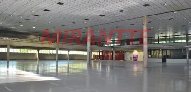 Galpão / Depósito / Armazém à venda, 5000m² no Itaqui, Itapevi