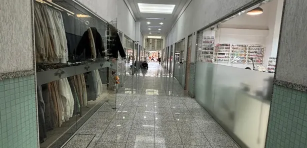 Loja / Salão / Ponto Comercial para alugar, 28m² no Centro, Nova Friburgo