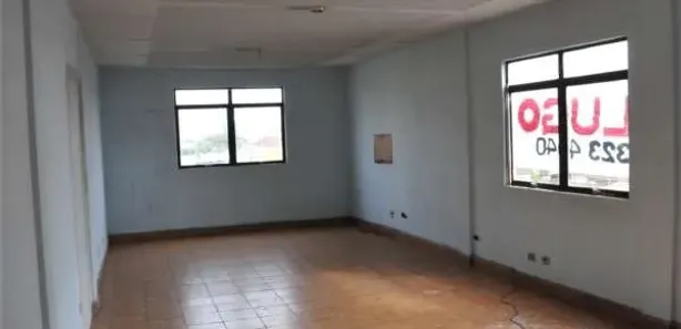 Loja / Salão / Ponto Comercial para alugar, 50m² no Centro, Londrina