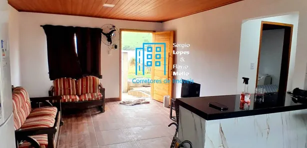 Casa de Condomínio com 2 Quartos à venda, 106m² no Peróbas (Pachecos), Itaboraí