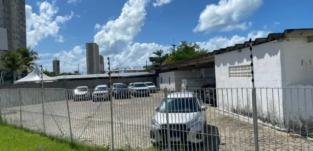 Prédio Inteiro para alugar, 80m² no Ponta de Campina, Cabedelo