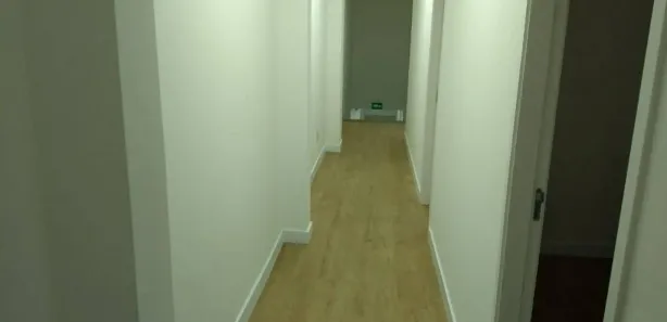 Conjunto Comercial / Sala para alugar, 16m² no Região Central, Caieiras