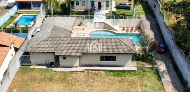 Fazenda / Sítio / Chácara com 4 Quartos para venda ou aluguel, 536m² no , Vargem Grande Paulista