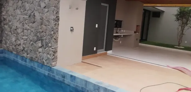 Casa de Condomínio com 4 Quartos à venda, 240m² no Boa Esperança, Petrolina