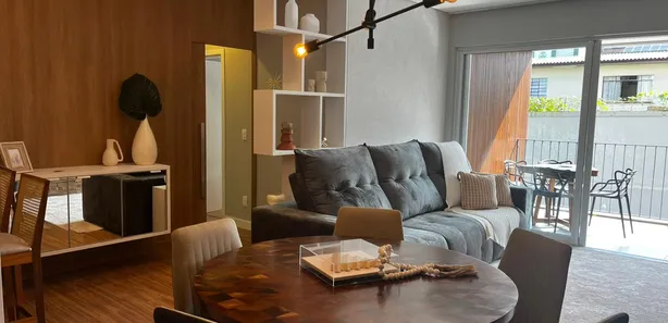 Apartamento com 2 Quartos à venda, 100m² no Centro, Campo Alegre
