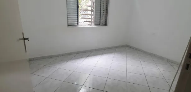 Casa com 1 Quarto para alugar, 50m² no Rudge Ramos, São Bernardo do Campo