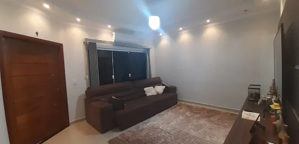 Casa com 3 Quartos à venda, 270m² no Jardim Residencial Ravagnani, Sumaré