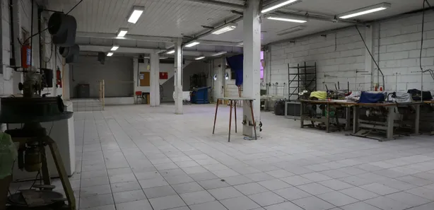 Galpão / Depósito / Armazém para alugar, 1700m² no São Cristóvão, Rio de Janeiro
