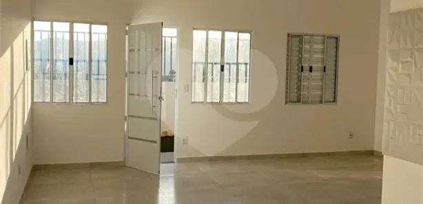 Casa de Vila com 2 Quartos à venda, 59m² no Vila São Paulo, Mogi das Cruzes