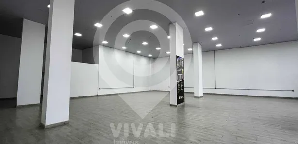 Loja / Salão / Ponto Comercial à venda, 361m² no Vila Brasileira, Itatiba