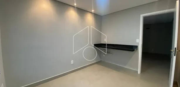 Loja / Salão / Ponto Comercial para alugar, 250m² no Palmital, Marília