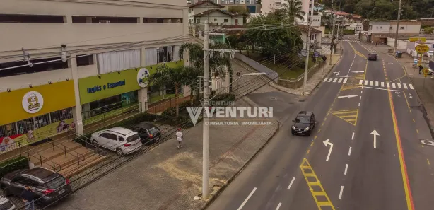 Loja / Salão / Ponto Comercial à venda, 209m² no Velha, Blumenau