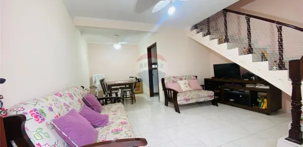 Casa de Condomínio com 2 Quartos para alugar, 65m² no Jardim Las Palmas, Guarujá