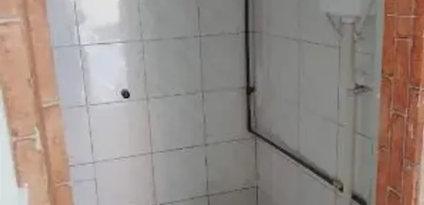 Loja / Salão / Ponto Comercial à venda, 45m² no Vila de Abrantes (Abrantes), Camaçari
