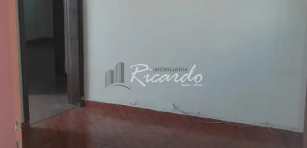 Casa com 2 Quartos para alugar, 60m² no Jardim Lorena, Arapongas