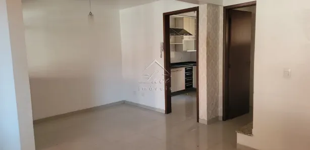 Sobrado com 3 Quartos à venda, 87m² no Boqueirão, Curitiba