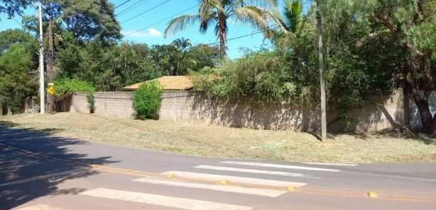 Fazenda / Sítio / Chácara com 2 Quartos à venda, 181m² no Iate Clube de Campinas, Americana