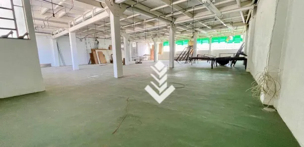Prédio Inteiro para alugar, 650m² no Catarcione, Nova Friburgo