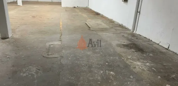 Casa Comercial para venda ou aluguel, 600m² no Jardim São Vicente, Embu das Artes