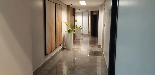 Conjunto Comercial / Sala para alugar, 43m² no Zona 01, Maringá