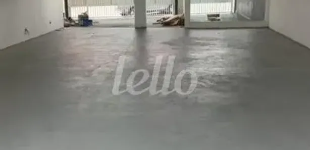 Prédio Inteiro para alugar, 240m² no Parada Inglesa, São Paulo