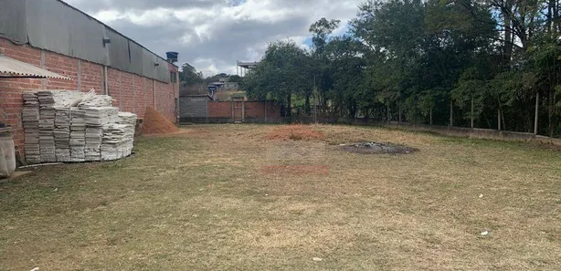 Galpão / Depósito / Armazém à venda, 500m² no São João Novo, São Roque