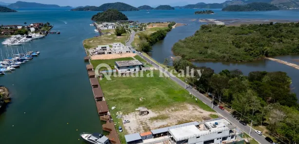 Terreno / Lote / Condomínio à venda, 688m² no Bracuí (Cunhambebe), Angra dos Reis