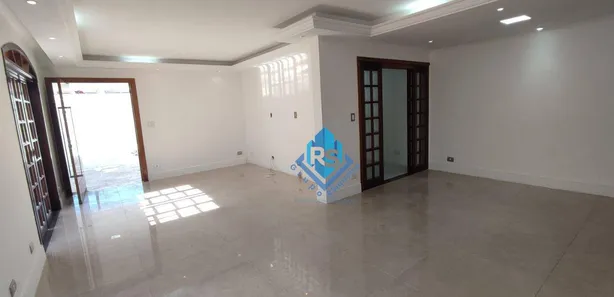 Sobrado com 3 Quartos para venda ou aluguel, 370m² no Parque Terra Nova, São Bernardo do Campo