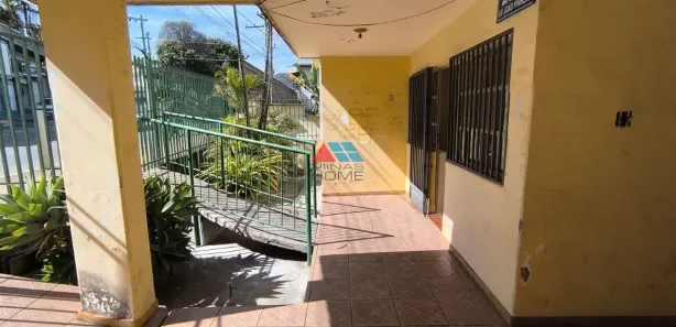 Casa com 3 Quartos para alugar, 258m² no A Definir, Caeté