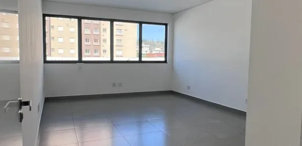 Conjunto Comercial / Sala para alugar, 28m² no Portais (Polvilho), Cajamar