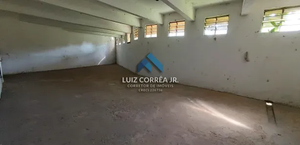 Galpão / Depósito / Armazém para alugar, 150m² no Vila Sul Americana, Carapicuíba