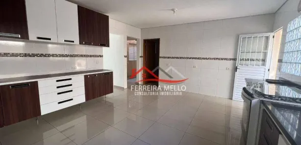 Casa com 3 Quartos para alugar, 220m² no Serpa, Caieiras