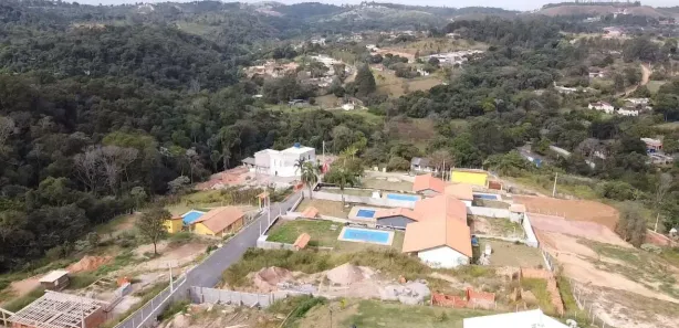Casa de Condomínio com 2 Quartos à venda, 1000m² no , Mairinque