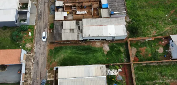 Terreno / Lote / Condomínio à venda, 360m² no , Hidrolândia