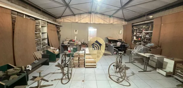 Galpão / Depósito / Armazém para venda ou aluguel, 400m² no Presidente Altino, Osasco