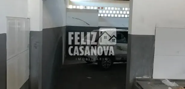 Loja / Salão / Ponto Comercial à venda, 200m² no Centro, Camaçari