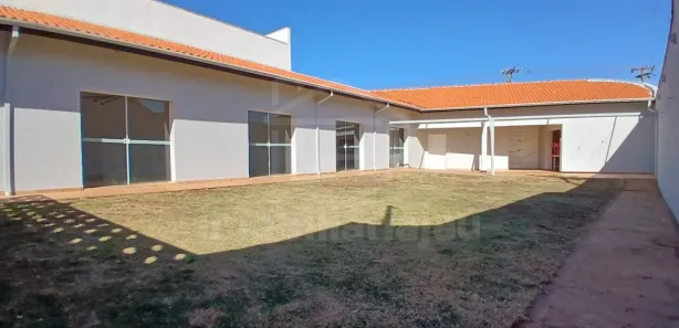 Loja / Salão / Ponto Comercial à venda, 203m² no Chácara Braz Miraglia, Jaú