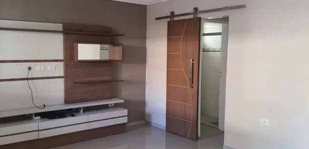 Casa com 3 Quartos para alugar, 190m² no Imbiribeira, Recife