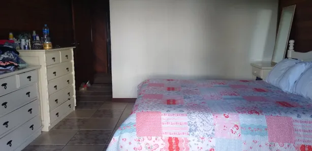 Fazenda / Sítio / Chácara com 4 Quartos à venda, 450m² no , Mairinque