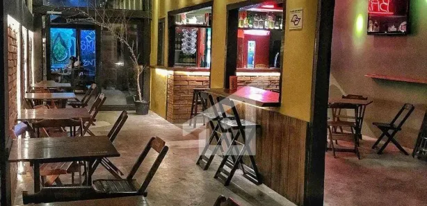 Loja / Salão / Ponto Comercial para venda ou aluguel, 240m² no Centro, Taubaté