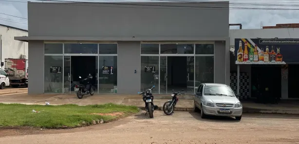 Galpão / Depósito / Armazém para alugar, 90m² no Carajás, Parauapebas
