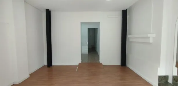 Loja / Salão / Ponto Comercial para alugar, 36m² no Centro, Curitiba