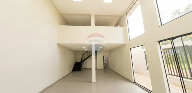 Loja / Salão / Ponto Comercial para alugar, 107m² no Floresta, Cascavel