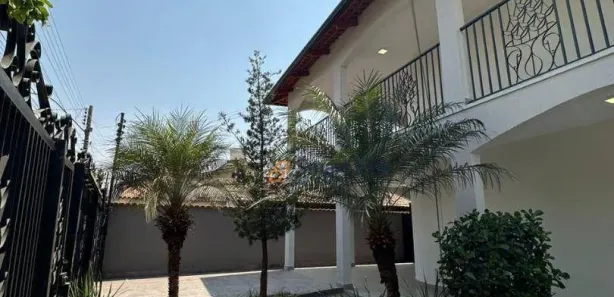 Sobrado com 4 Quartos à venda, 300m² no Setor dos Bancários, Inhumas
